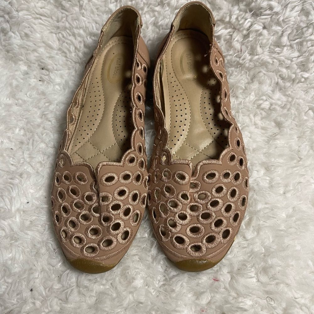 KM Shoes Stylish blush pink fabric perforated and embroidery slip on flats SZ39